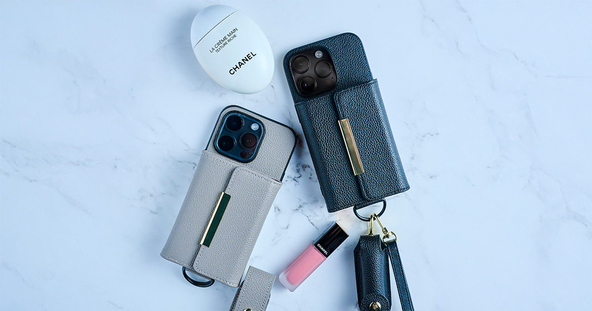 Sylph スマートフォンケースの着用イメージ